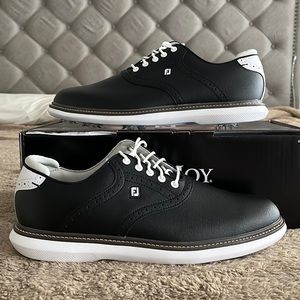 Men’s Golf Shoes Size 11 NWT